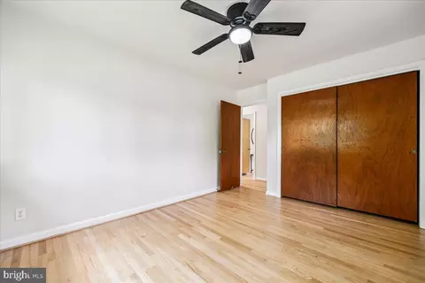 Bedroom - 1901 Ladd St, Silver Spring, MD 20902 photo 5 of 8
