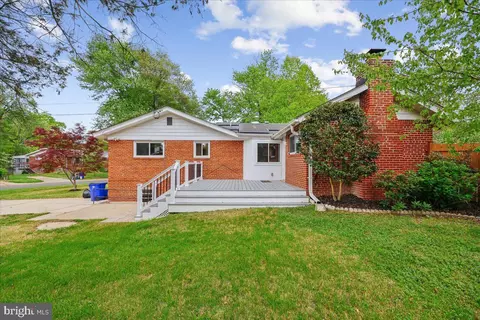 Exterior - 1901 Ladd St, Silver Spring, MD 20902 photo 21 of 25
