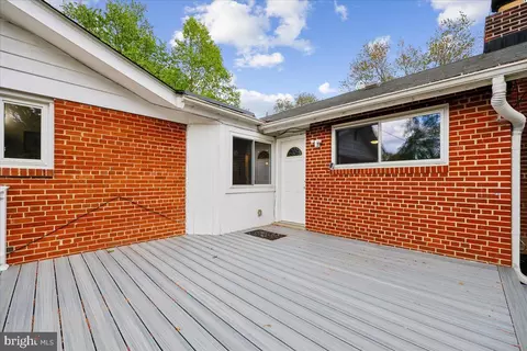 Exterior - 1901 Ladd St, Silver Spring, MD 20902 photo 2 of 25