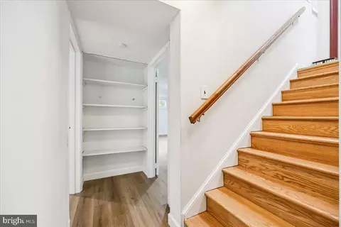 Entry Way - 1901 Ladd St, Silver Spring, MD 20902 photo 8 of 9