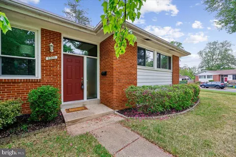 Other - 1901 Ladd St, Silver Spring, MD 20902 photo 5 of 35
