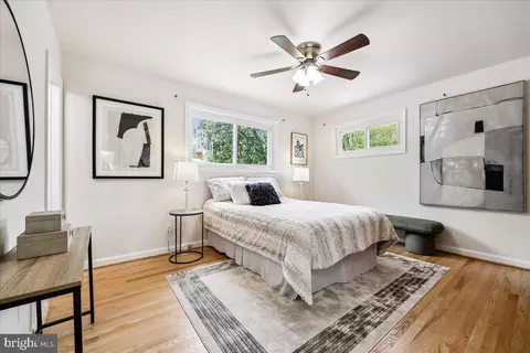 Bedroom - 1901 Ladd St, Silver Spring, MD 20902 photo 1 of 8