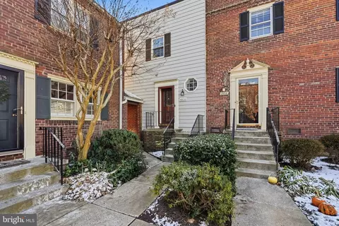 4828 Bradley Blvd #212, Chevy Chase, MD 20815