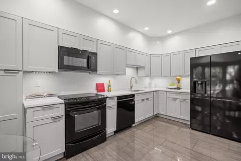 7822 Oracle Pl, Potomac, MD 20854 photo 6