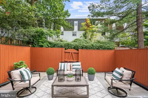 7822 Oracle Pl, Potomac, MD 20854 photo 16
