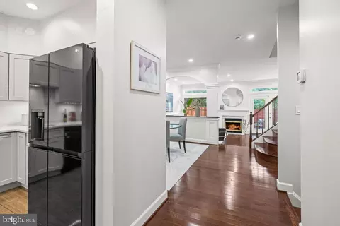 7822 Oracle Pl, Potomac, MD 20854 photo 5