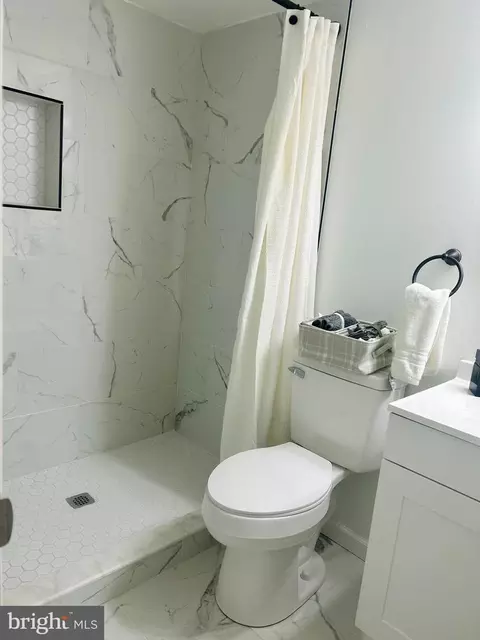 905 Benson Ter, Silver Spring, MD 20901 photo 15