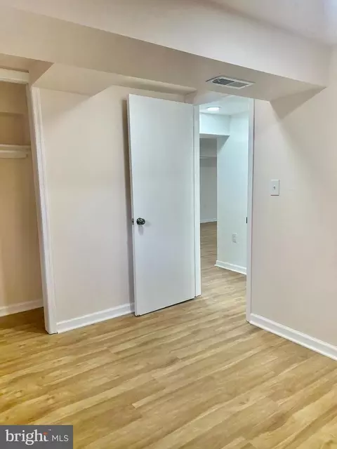 905 Benson Ter, Silver Spring, MD 20901 photo 16