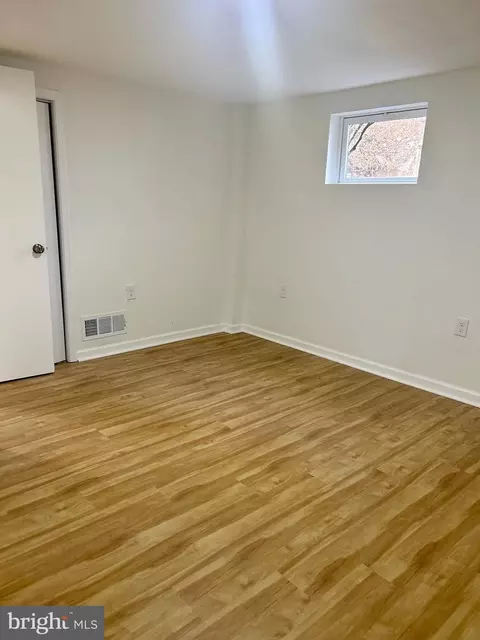 905 Benson Ter, Silver Spring, MD 20901 photo 18