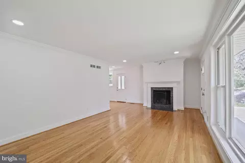 Living - 10213 Duvawn Pl, Silver Spring, MD 20902 photo 5 of 5
