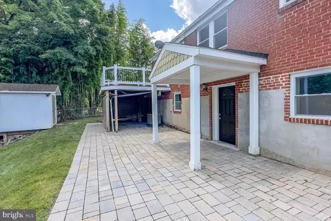 Exterior - 10213 Duvawn Pl, Silver Spring, MD 20902 photo 5 of 5