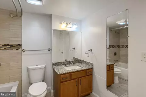 Bath - 10213 Duvawn Pl, Silver Spring, MD 20902 photo 2 of 3