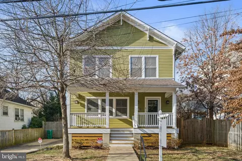 Exterior - 8210 Grove St, Silver Spring, MD 20910 photo 4 of 10