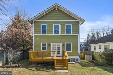 Exterior - 8210 Grove St, Silver Spring, MD 20910 photo 7 of 10