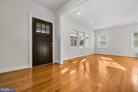 Living - 8210 Grove St, Silver Spring, MD 20910 photo 1 of 7