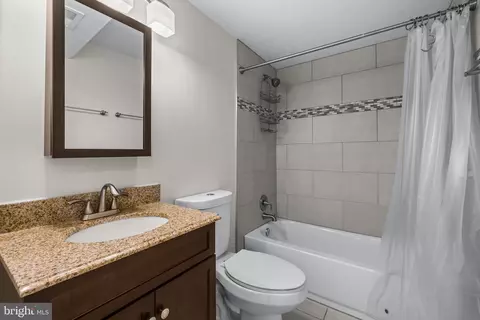 Bath - 8210 Grove St, Silver Spring, MD 20910 photo 5 of 5