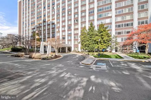 11801 Rockville Pik #413, Rockville, MD 20852