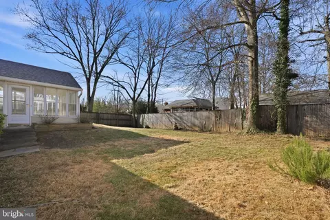 Exterior - 9708 Dameron Dr, Silver Spring, MD 20910 photo 4 of 5