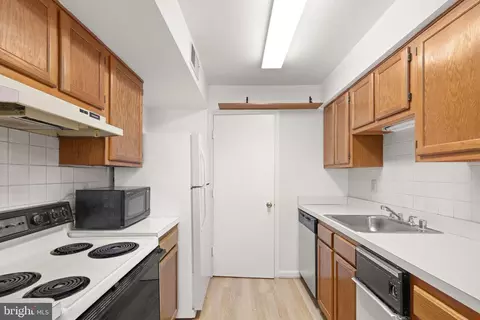 Kitchen - 2407 Normandy Square Pl #C, Silver Spring, MD 20906 photo 1 of 1