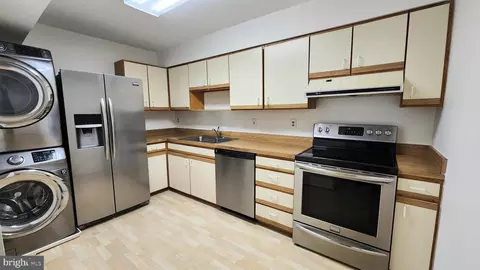 15115 Interlachen Dr #3-801, Silver Spring, MD 20906 photo 10