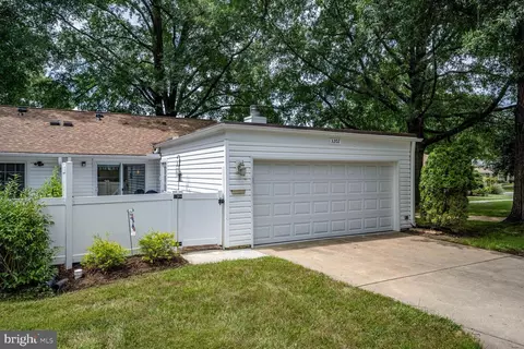 3202 Ludham Dr #195-B, Silver Spring, MD 20906