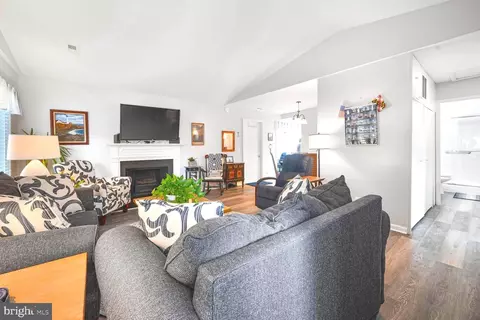 3202 Ludham Dr #195-B, Silver Spring, MD 20906 photo 8