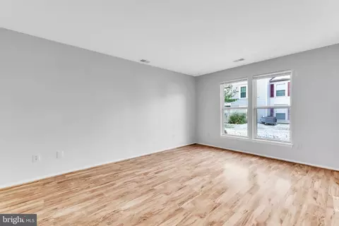 Living - 13203 Conductor Way #250, Silver Spring, MD 20904 photo 4 of 5