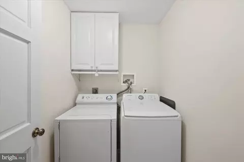 7616 Hackamore Dr, Potomac, MD 20854 photo 32