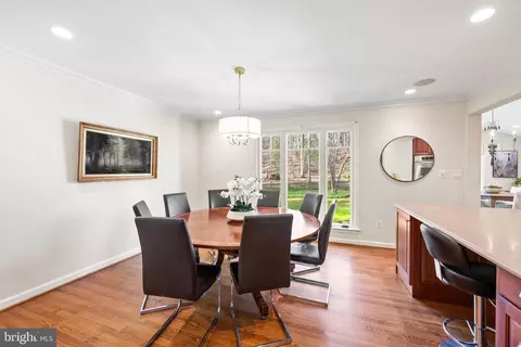 7616 Hackamore Dr, Potomac, MD 20854 photo 9