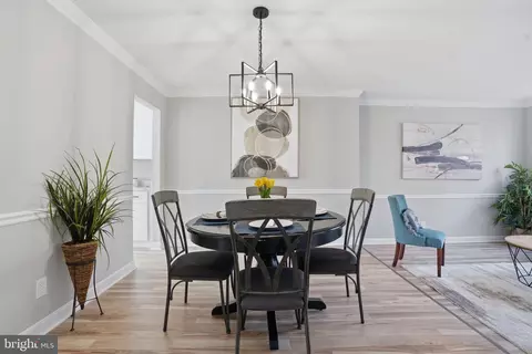 Dining - 2848 Strauss Ter, Silver Spring, MD 20904 photo 3 of 3