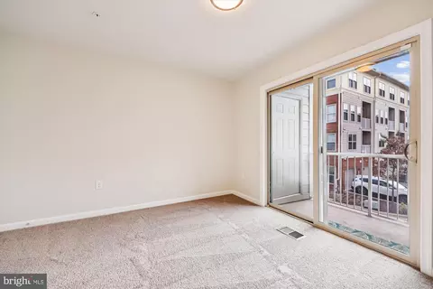 Bedroom - 637 Diamondback Dr #17-A, Gaithersburg, MD 20878 photo 8 of 8