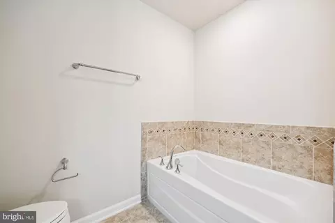 Other - 637 Diamondback Dr #17-A, Gaithersburg, MD 20878 photo 10 of 17