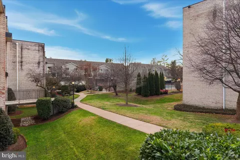 Exterior - 10864 Bucknell Dr #301, Silver Spring, MD 20902 photo 3 of 3