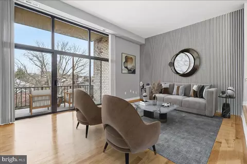 Living - 10864 Bucknell Dr #301, Silver Spring, MD 20902 photo 2 of 3