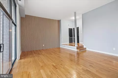 Living - 10864 Bucknell Dr #301, Silver Spring, MD 20902 photo 3 of 3