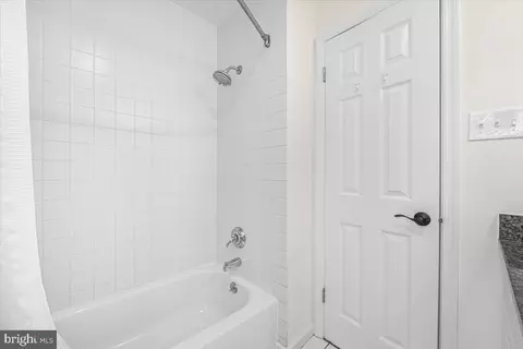 7 Fallswood Ct, Rockville, MD 20854 photo 26