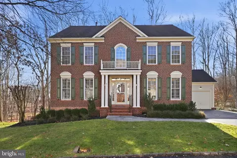 730 Turtle Pond Ln, Gaithersburg, MD 20878