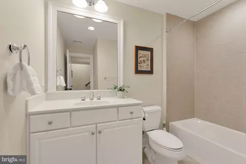 Bath - 8803 Courts Way, Silver Spring, MD 20910 photo 9 of 9