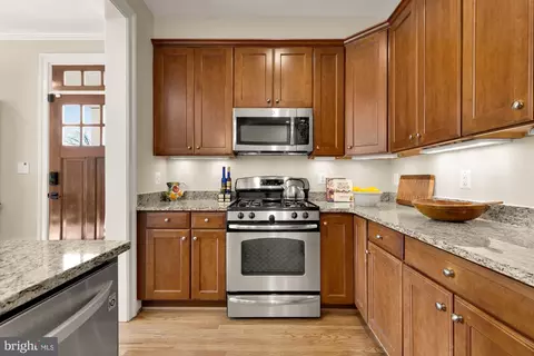 Kitchen - 8803 Courts Way, Silver Spring, MD 20910 photo 3 of 6