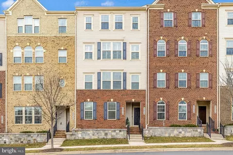 22034 Cabin Branch Ave #407F, Clarksburg, MD 20871