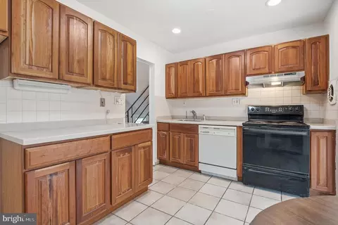 Kitchen - 12725 Bushey Dr, Silver Spring, MD 20906 photo 2 of 2