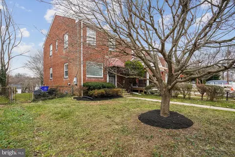 Exterior - 11951 Andrew St, Silver Spring, MD 20902 photo 6 of 12