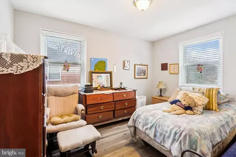 Bedroom - 11951 Andrew St, Silver Spring, MD 20902 photo 4 of 6