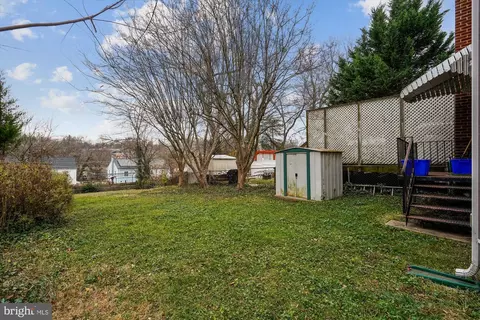 Exterior - 11951 Andrew St, Silver Spring, MD 20902 photo 9 of 12