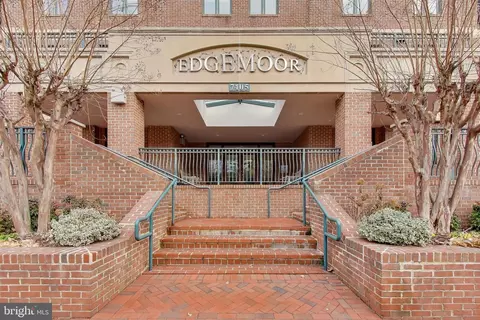 7405 Arlington Rd #202, Bethesda, MD 20814