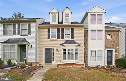 8647 Hawk Run Ter, Gaithersburg, MD 20886