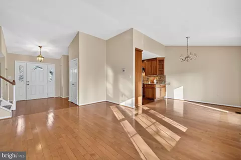 2306 Eagle Rock Pl, Silver Spring, MD 20906 photo 5