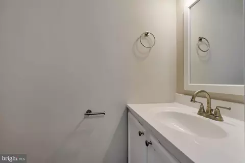 134 Sharpstead Ln, Gaithersburg, MD 20878 photo 10