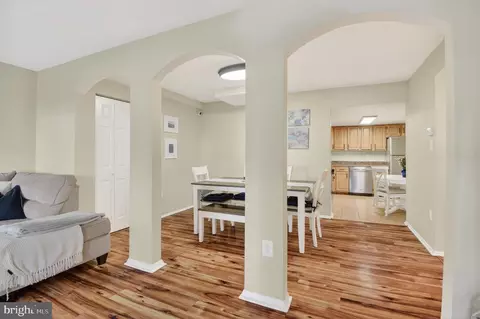 Dining - 2498 Sun Valley Cir, Silver Spring, MD 20906 photo 1 of 3