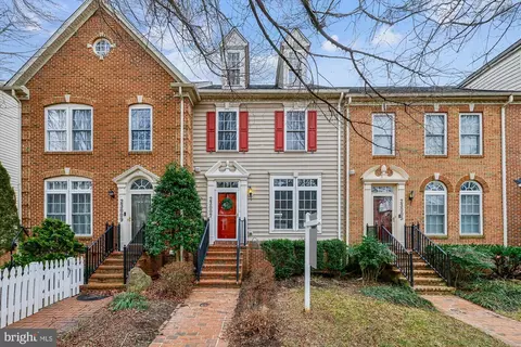 23007 Winged Elm Dr, Clarksburg, MD 20871